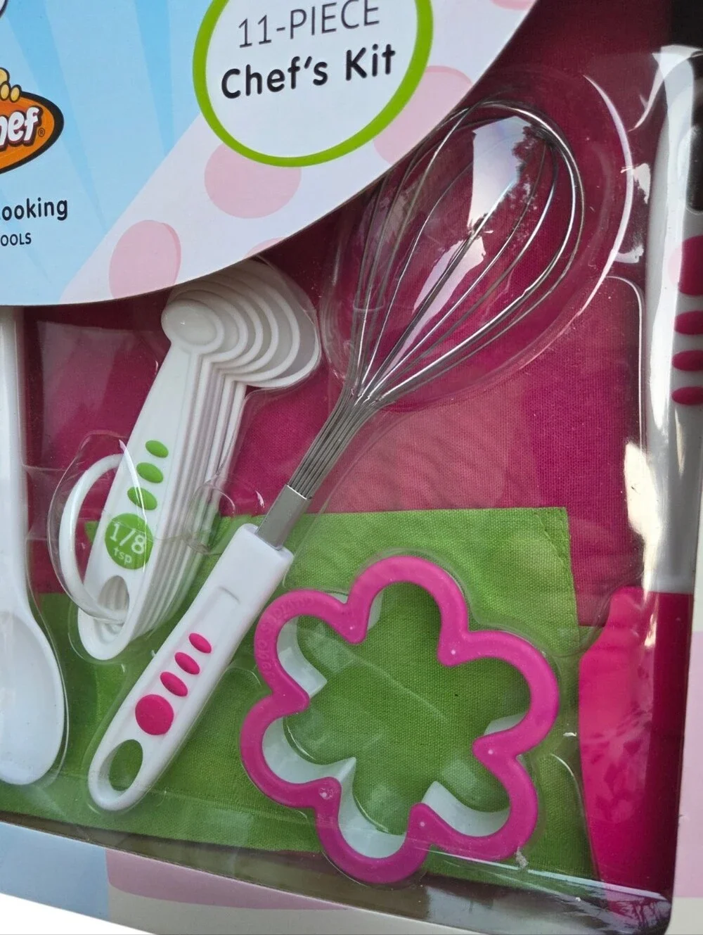 Curious Chef - NEW 11-Piece Kids Chef Set - Pink & Green